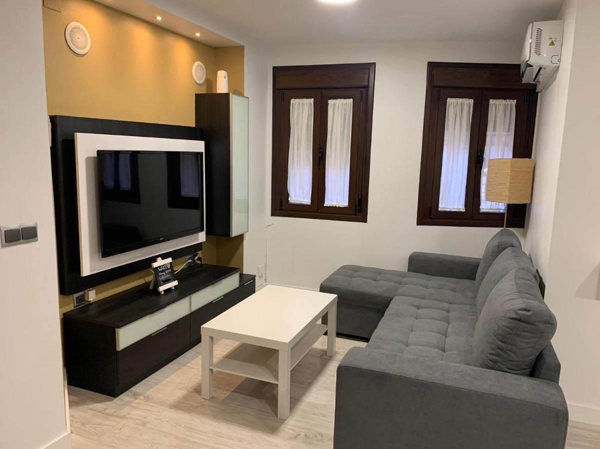 Apartamento Las Ninas Ronda Luaran gambar